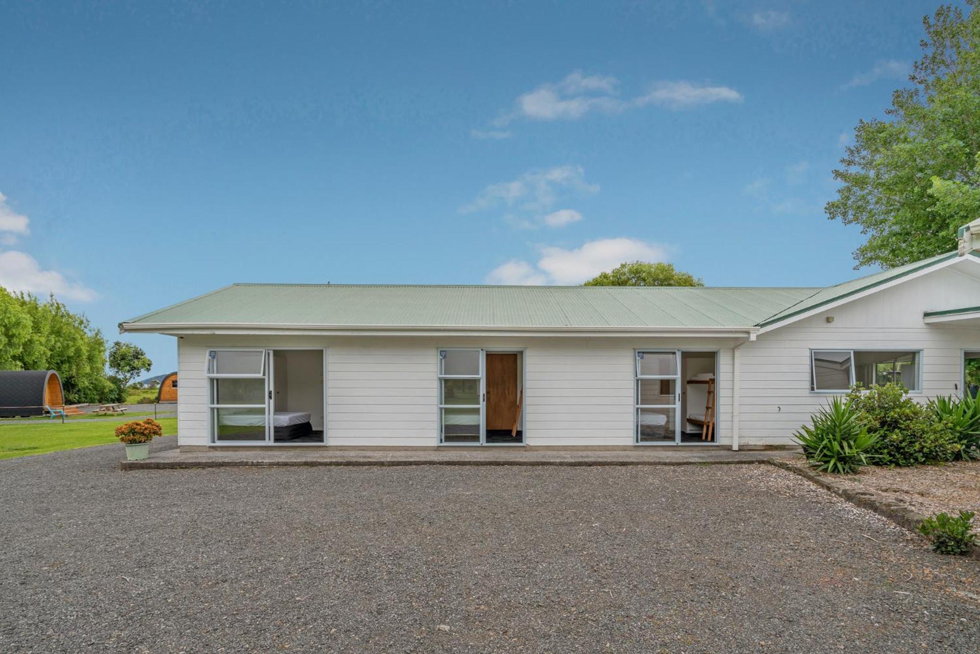 Coromandel Shelly Beach Top 10 Holiday Park Exterior foto