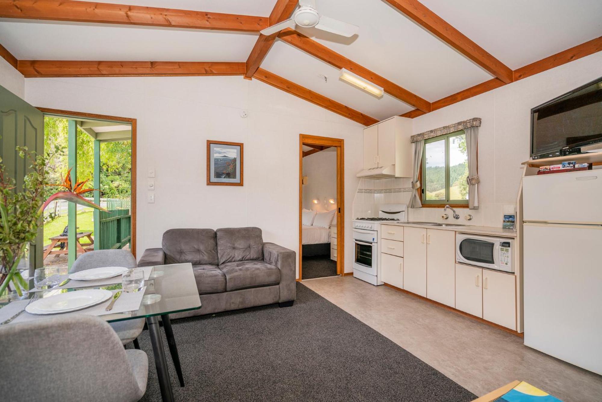 Coromandel Shelly Beach Top 10 Holiday Park Exterior foto